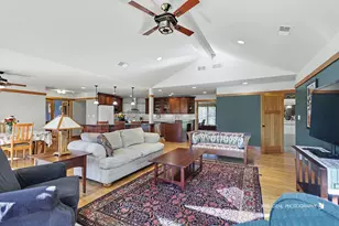 907 Sherwood Dr, Prospect Heights, IL 60070 - Photo 7