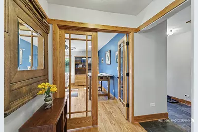 907 Sherwood Drive, Prospect Heights, IL 60070 - Photo 13