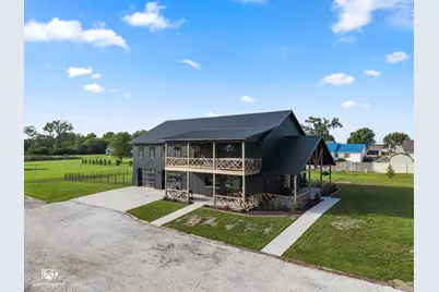 301 S Kennedy Street, Martinton, IL 60951 - Photo 1