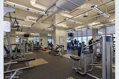 655 W Irving Park Road #1211, Chicago, IL 60613 - Photo 9