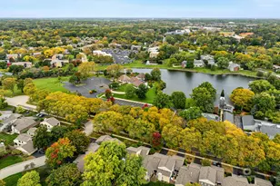 2098 Creekside Dr, Wheaton, IL 60189 - Photo 35