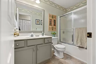 9360 Forest Creek Lane, Bloomington, IL 61705 - Photo 23