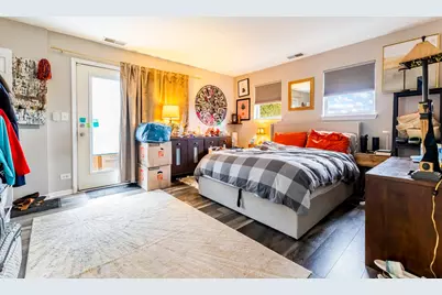 671 W Division Street #C, Chicago, IL 60610 - Photo 9