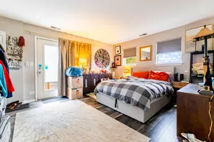 671 W Division St, Chicago, IL 60610 - Photo 9