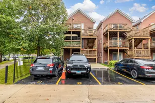 671 W Division St, Chicago, IL 60610 - Photo 13