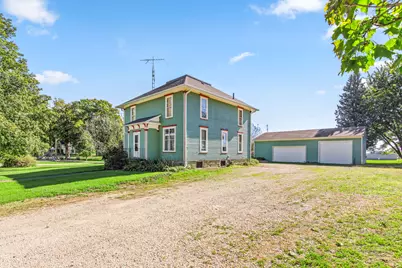611 Chicago Road, Paw Paw, IL 61353 - Photo 3