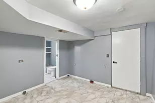 2956 N Elston Ave, Chicago, IL 60618 - Photo 5