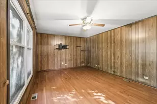 5 Malvern Ln, Vernon Hills, IL 60061 - Photo 15