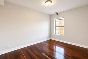 7227 N Rogers Ave, Chicago, IL 60645 - Photo 9