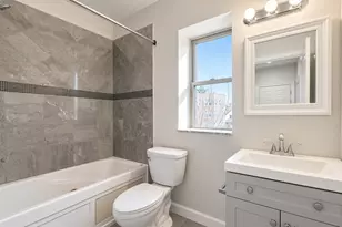 7227 N Rogers Ave, Chicago, IL 60645 - Photo 11