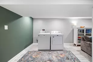 2126 S Trumbull Ave, Chicago, IL 60623 - Photo 31