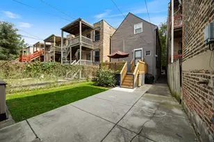 2126 S Trumbull Ave, Chicago, IL 60623 - Photo 37
