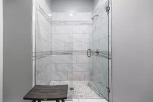 2126 S Trumbull Ave, Chicago, IL 60623 - Photo 17