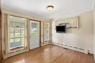 741 Elliott St, Beecher, IL 60401 - Photo 11