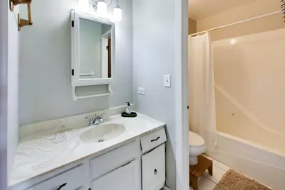 1312 Kenneth Circle, Elgin, IL 60120 - Photo 13