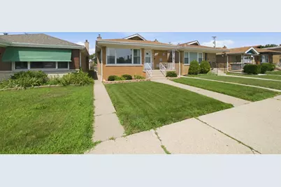 12718 S Justine Street, Calumet Park, IL 60827 - Photo 3