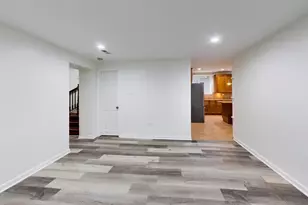 5138 S Kenwood St, Chicago, IL 60615 - Photo 15