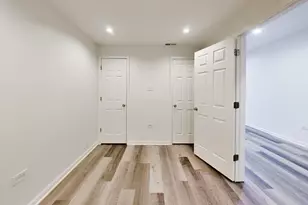 5138 S Kenwood St, Chicago, IL 60615 - Photo 21