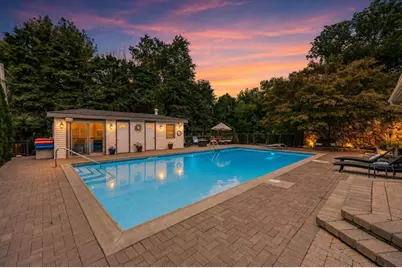 12 Meadowood Drive, Oak Brook, IL 60523 - Photo 13