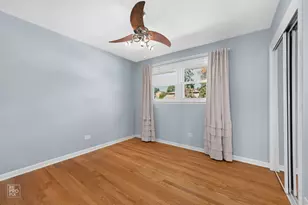 9301 S 81st Ct, Hickory Hills, IL 60457 - Photo 21