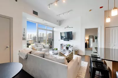 230 W Division Street #1107, Chicago, IL 60610 - Photo 3