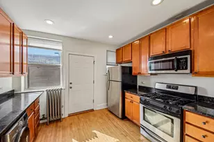 3257 W Olive Ave, Chicago, IL 60659 - Photo 5