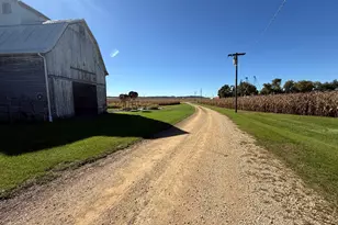 1357 Il Route 78 Rte, Stockton, IL 61085 - Photo 33