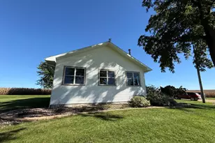 1357 Il Route 78 Rte, Stockton, IL 61085 - Photo 29