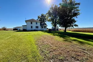 1357 Il Route 78 Rte, Stockton, IL 61085 - Photo 27