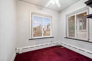 6520 N Fairfield Ave, Chicago, IL 60645 - Photo 19