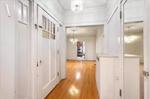 6520 N Fairfield Ave, Chicago, IL 60645 - Photo 9