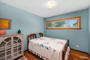 160 Forest Park Ln, Hoffman Estates, IL 60169 - Photo 11