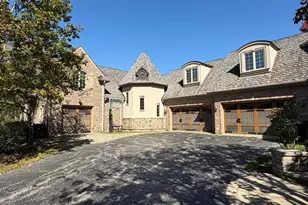 26421 N Middleton Pkwy, Mundelein, IL 60060 - Photo 3
