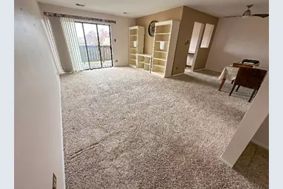 365 E Irving Park Road, Wood Dale, IL 60191 - Photo 9