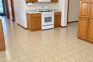 23000 S Pinehurst Dr, Frankfort, IL 60423 - Photo 13