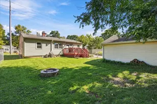 909 S Adelaide St, Normal, IL 61761 - Photo 29