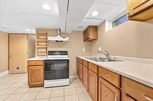 909 S Adelaide St, Normal, IL 61761 - Photo 21
