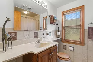 2342 S 3rd Ave, North Riverside, IL 60546 - Photo 15