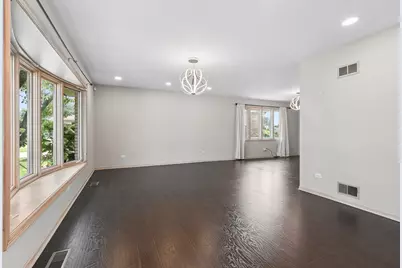 6619 Courtney Drive, Oak Forest, IL 60452 - Photo 7