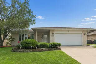 6619 Courtney Dr, Oak Forest, IL 60452 - Photo 3