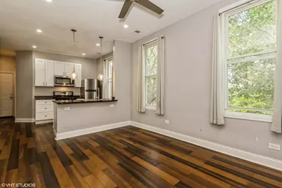 2734 W 18th Street #2R, Chicago, IL 60608 - Photo 3