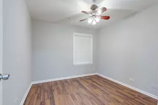 2509 Dickens Dr, Aurora, IL 60503 - Photo 13