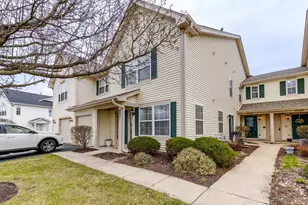 2509 Dickens Dr, Aurora, IL 60503 - Photo 3
