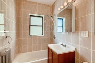 4444 W Gunnison St, Chicago, IL 60630 - Photo 7