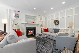 222 E Church St, Libertyville, IL 60048 - Photo 9