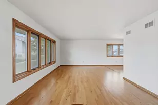 18040 Delaware Ct, Orland Park, IL 60467 - Photo 5