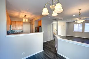 1858 S Fallbrook Dr, Round Lake, IL 60073 - Photo 19