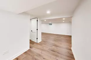 6139 W Montrose Ave, Chicago, IL 60634 - Photo 31