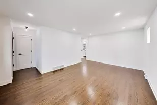 6139 W Montrose Ave, Chicago, IL 60634 - Photo 13