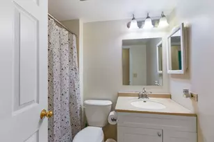 215 Brett Cir, Wauconda, IL 60084 - Photo 19